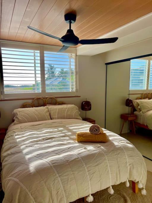 Chic Beachside Getaway 2Br 2Bath Fully Equipped Lägenhet Guldkusten Exteriör bild